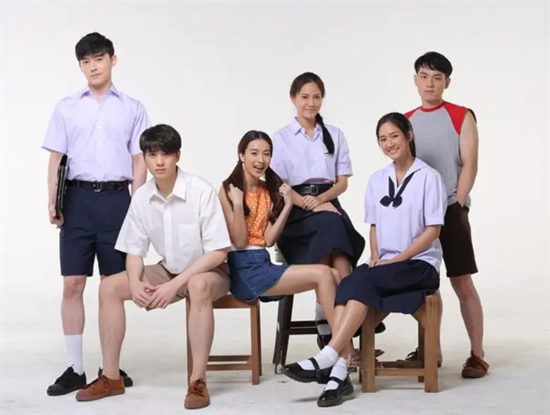 ได้เวลาลงจอ ซีรีส์ลูกผู้ชาย 3 เรื่อง 3 รส “ภูผา เพชร ปัทม์”ประเดิมตอนแรก “ภูผา” จับหนุ่มคิ้วบอยสุดฮอต “อิน สาริน” ประกบคู่สาวหวาน “พาย รินรดา”