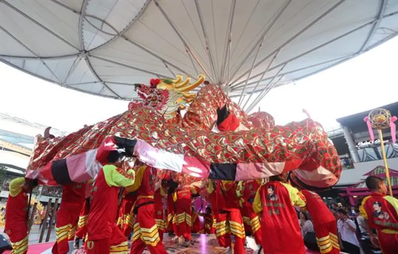 เมกาบางนา ลั่นกลองฉลองตรุษจีนมหามงคลในงาน “เมกา วันเดอร์ฟูล ไชนีส 2019” ตระการตากับโชว์ประชันของ 3 คณะเชิดมังกรระดับตำนานของไทยระหว่างวันที่ 3 - 5 กุมภาพันธ์ 2562 ณ ชั้น 1 ศูนย์การค้าเมกาบางนา