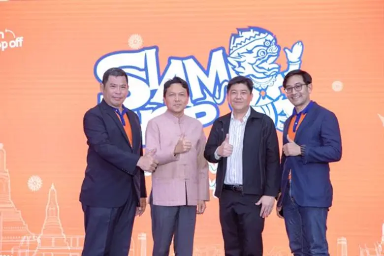 นายจิระเดช ห้วยหงษ์ทอง (ที่ 1จากซ้าย ) ปร...