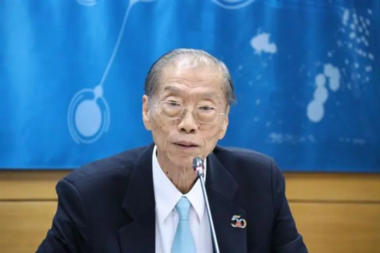 ดัชนีความเชื่อมั่นฯ ธันวาคมปรับตัวลดลง เหตุกังวลการขึ้นดอกเบี้ยและเศรษฐกิจจีนชะลอตัว ขณะที่อาหาร แฟชั่น ยานยนต์ ยอดขายพุ่ง