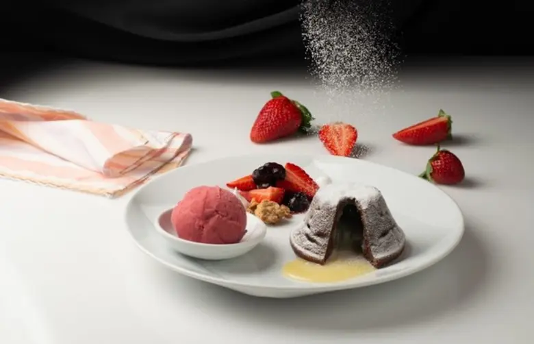 โรงแรมโฟร์พอยท์ส บาย เชอราตัน กรุงเทพฯ สุ...