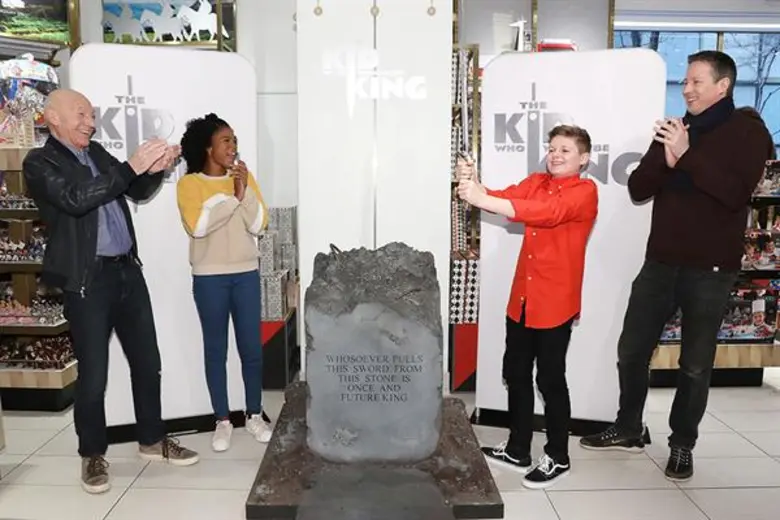 ทีมนักแสดง The Kid Who Would Be King เดินสายโปรโมทภาพยนตร์ที่นิวยอร์ก