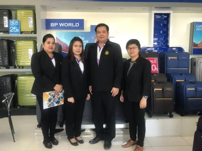 นายชัยชนะ เดชแพ ผู้อำนวยการสำนักงานพัฒนาฝ...