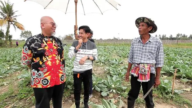 จะมีบรรยากาศเข้าครัวที่ไหน...ชิวเท่ากลางส...