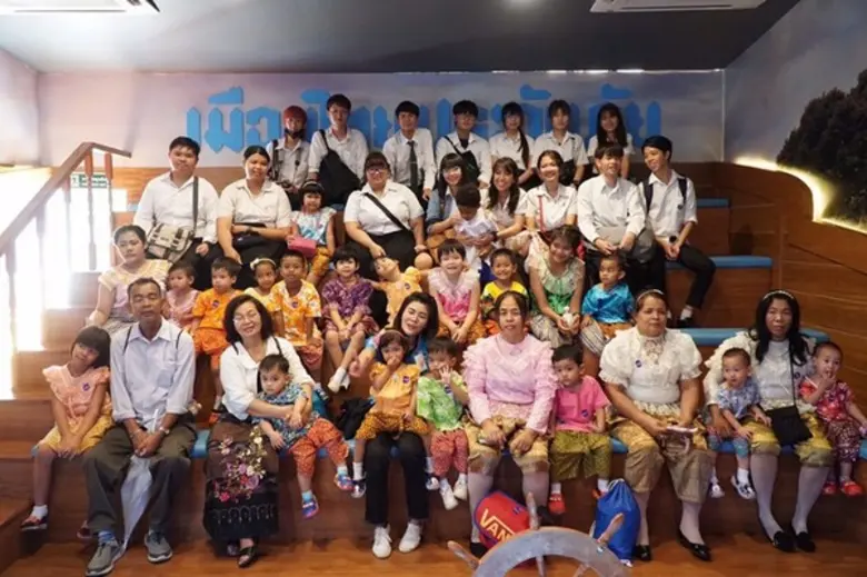 ปิดฉากอย่างสวยงามกับเทศกาลแห่งความสุขที่บูธเมืองไทยประกันภัย ในงาน อุ่นไอรัก คลายความหนาว ครั้งที่ 2 “สายน้ำแห่งรัตนโกสินทร์”