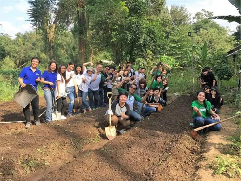 สตาร์บัคส์จัดกิจกรรมตอบแทนสังคม มอบความสุขให้น้องๆ โรงเรียนหมู่บ้านเด็ก
