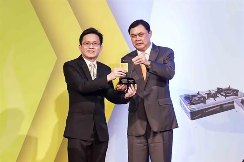 นายสลิล กันตนฤมิตรกุล ผู้จัดการส่วนการตลา...