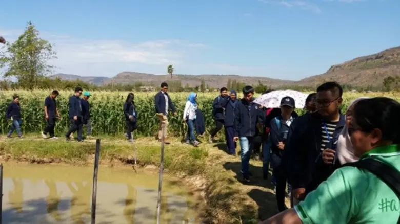 นำเยาวชนอาเซียนเรียนรู้หลักปรัชญาของเศรษฐกิจพอเพียง ตามรอยพระยุคลบาท รุ่นที่ 3 ปี 2562 ตามรอยพระยุคลบาท รุ่นที่ 3 ปี 2562