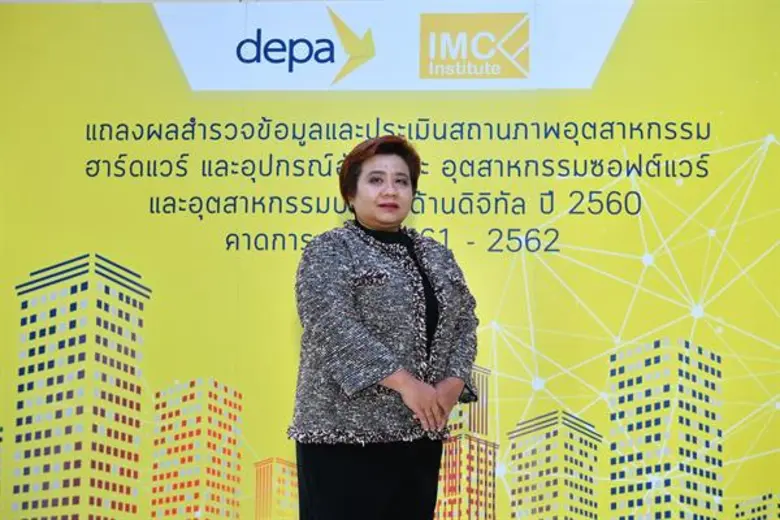 ดีป้าเผยผลสำรวจมูลค่าตลาดดิจิทัลไทย 3 อุตสาหกรรม พบตลาดฮาร์ดแวร์และอุปกรณ์อัจฉริยะมีมูลค่าเกือบ 3 แสนล้านบาท e-Payment เงินสะพัดทำกำไรสูง แนะเร่งแก้ปัญหาขาดแคลนบุคลากร ควรเป็นวาระแห่งชาติที่ไทยต้องเร่งรับมือ