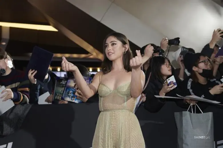 คริสตอฟ วอลท์ซ ลุยเดี่ยว! โปรโมท Alita: Battle Angel ที่ มาดริด ประเทศสเปน ขณะที่ โรซา ซาลาซาร์, โรเบิร์ต โรดริเซ และจอน แลนเดา ยังคงเดินสายพบปะแฟนๆ ที่กรุงโซล