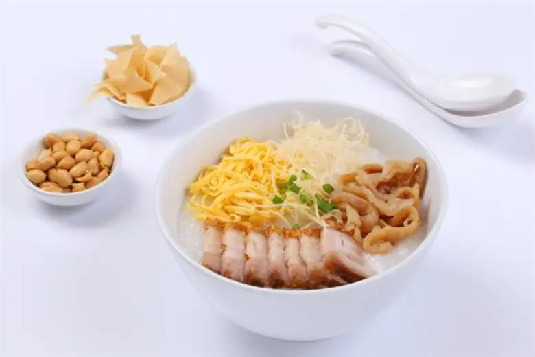 อิ่มสบายท้องกับโจ๊กโฮมเมดสไตล์ฮ่องกง 3 เมนู “ซุปเปอร์โบว์ล” ที่ ร้านฮ่องกง คาเฟ่