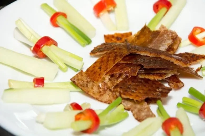 ห้องอาหารโคโค่ คาเฟ่ ขอเชิญคุณร่วมฉลองเทศ...