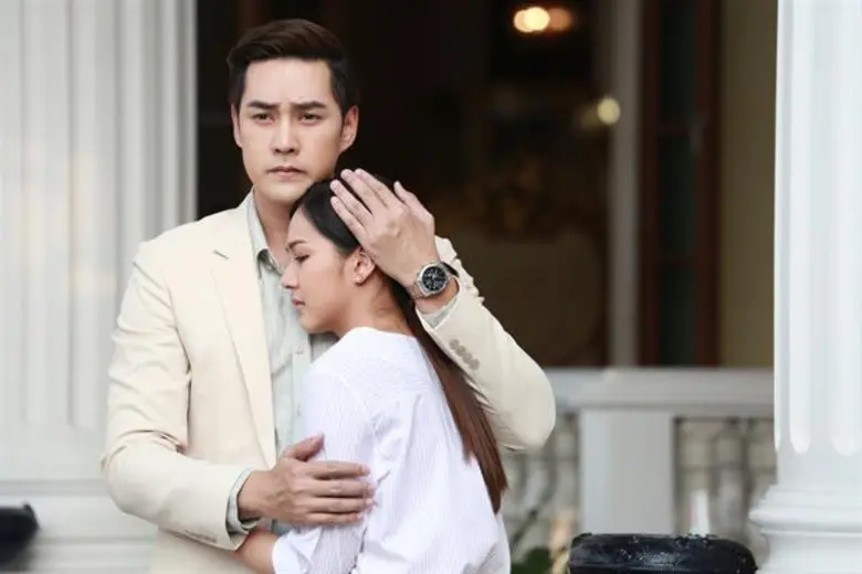 “แอมป์-พีพี” ประกบคู่อีกครั้ง ในละครดราม่ารสแซบ “สะใภ้นางรำ”  ขยายเวลาความสนุกทุกเย็นวันจันทร์-เสาร์ เริ่ม 2 ก.พ.นี้