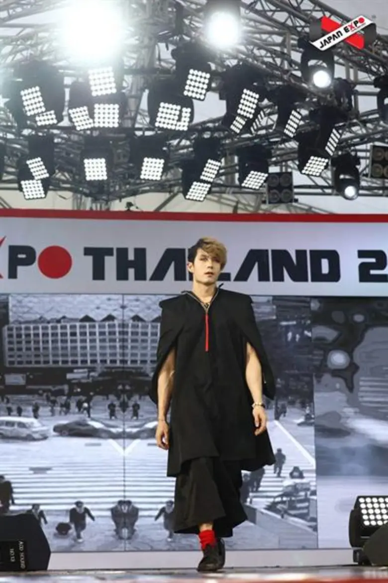 อลัง...สุด!! ฟินสุด...!!! บอย-วิโอเล็ต นำทีม MUGEN สุดยอดแฟชั่นโชว์แห่งปี2019 บนเวที Japan Expo Thailand2019