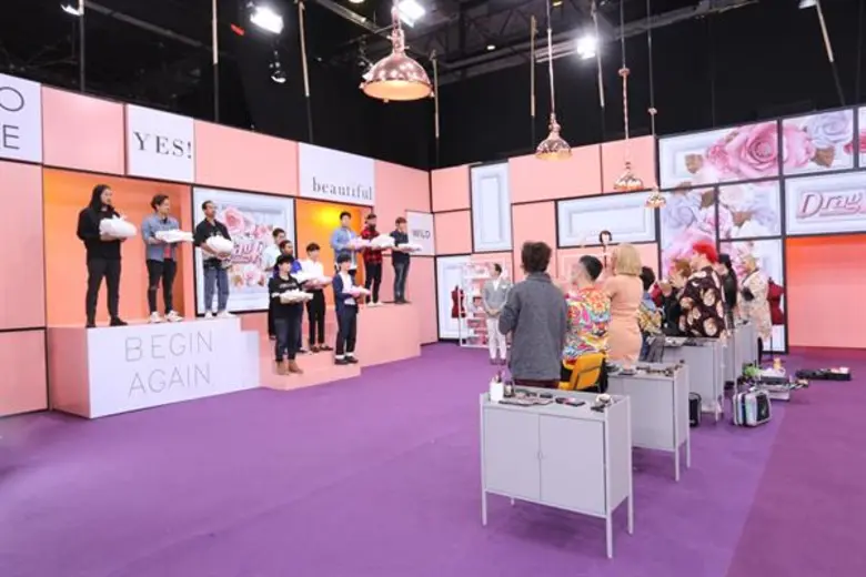 ตัวแม่ต้องมา! แหม่ม สุริวิภา ควงบ๊อบบี้ ร่วมตัดสินรันเวย์ ควีนคนไหนจะรับบท Drag Mother ดูแลลูกๆ ให้ปังสุด !