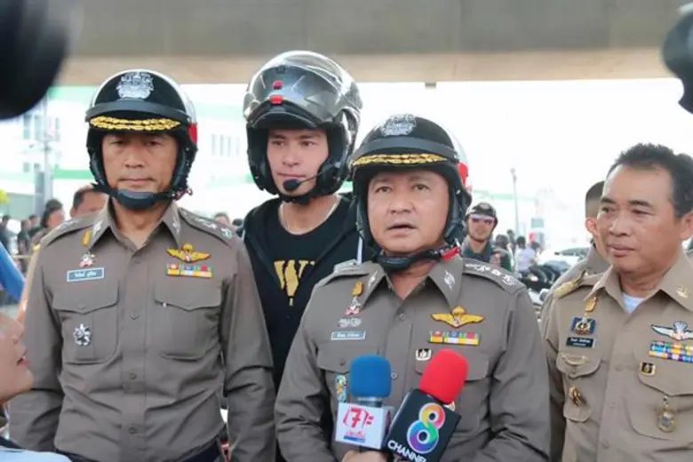 ปีเตอร์ คอร์ป ไดเรนดัล เป็นอีกหนึ่งหนุ่มท...