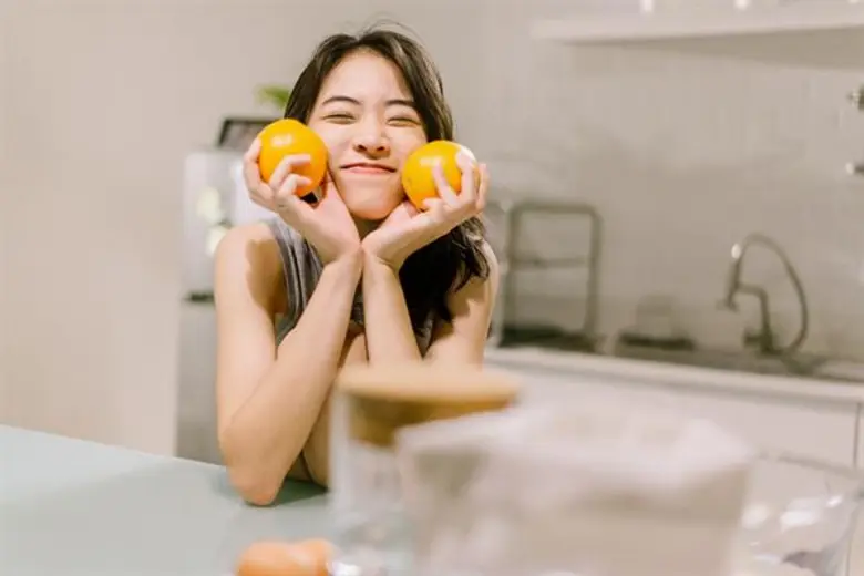 "อิมเมจ สุธิตา" ถ่ายทอดความรู้สึกของคนโชคร้าย ในซิงเกิลใหม่ "UNLUCKY" เพลงสากลในสไตล์ของตัวเอง พร้อมรับบทนางเอกMVแบบเต็มตัว