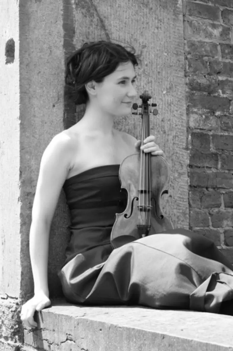 คอนเสิร์ต "Romantic Variations" เชิญศิลปิ...