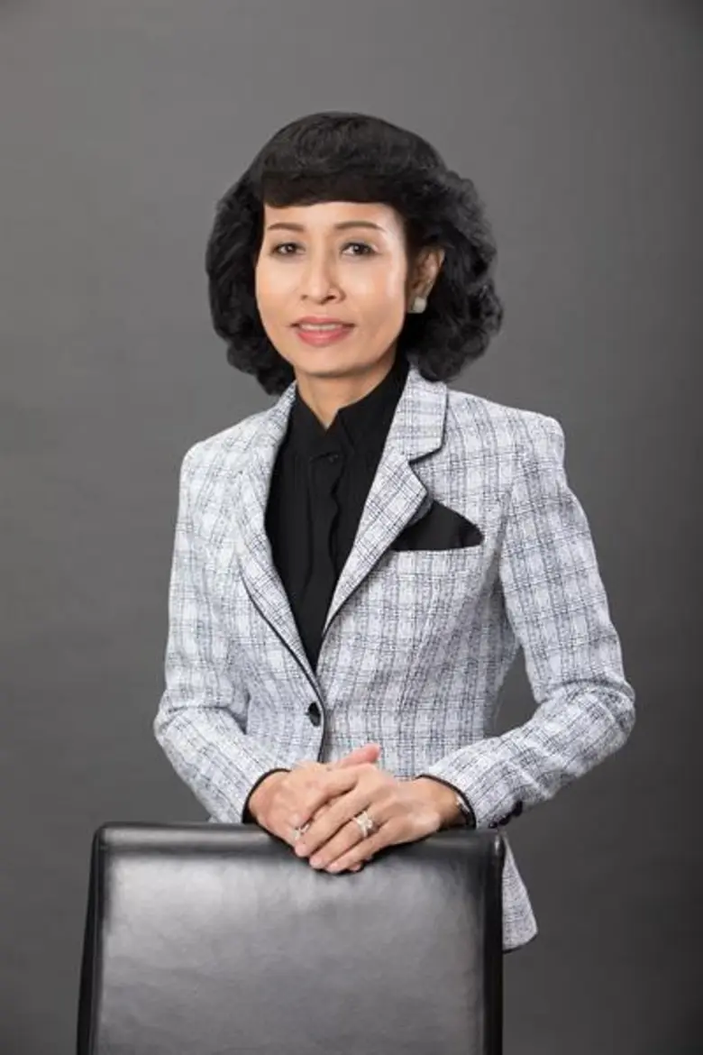 นางปนัดดา เจณณวาสิน กรรมการรองผู้จัดการ บ...