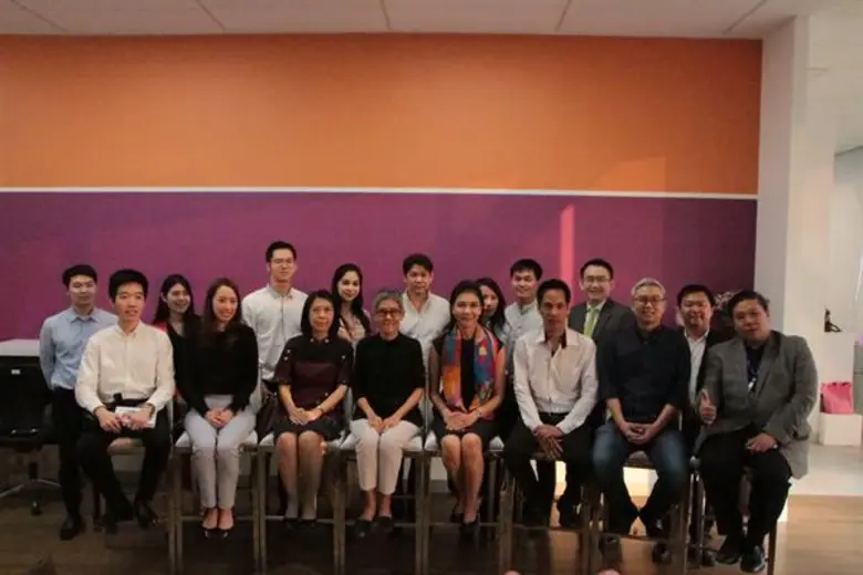 คุณโศภชา ดำรงปิยวุฒิ์ (ที่4จากขวา) ประธาน...