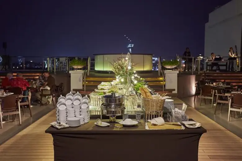 ฉลองเทศกาลวันวาเลนไทน์ กับดินเนอร์สวีทหวานณ 2 โรงแรมสุดหรูใจกลางเมืองระยอง