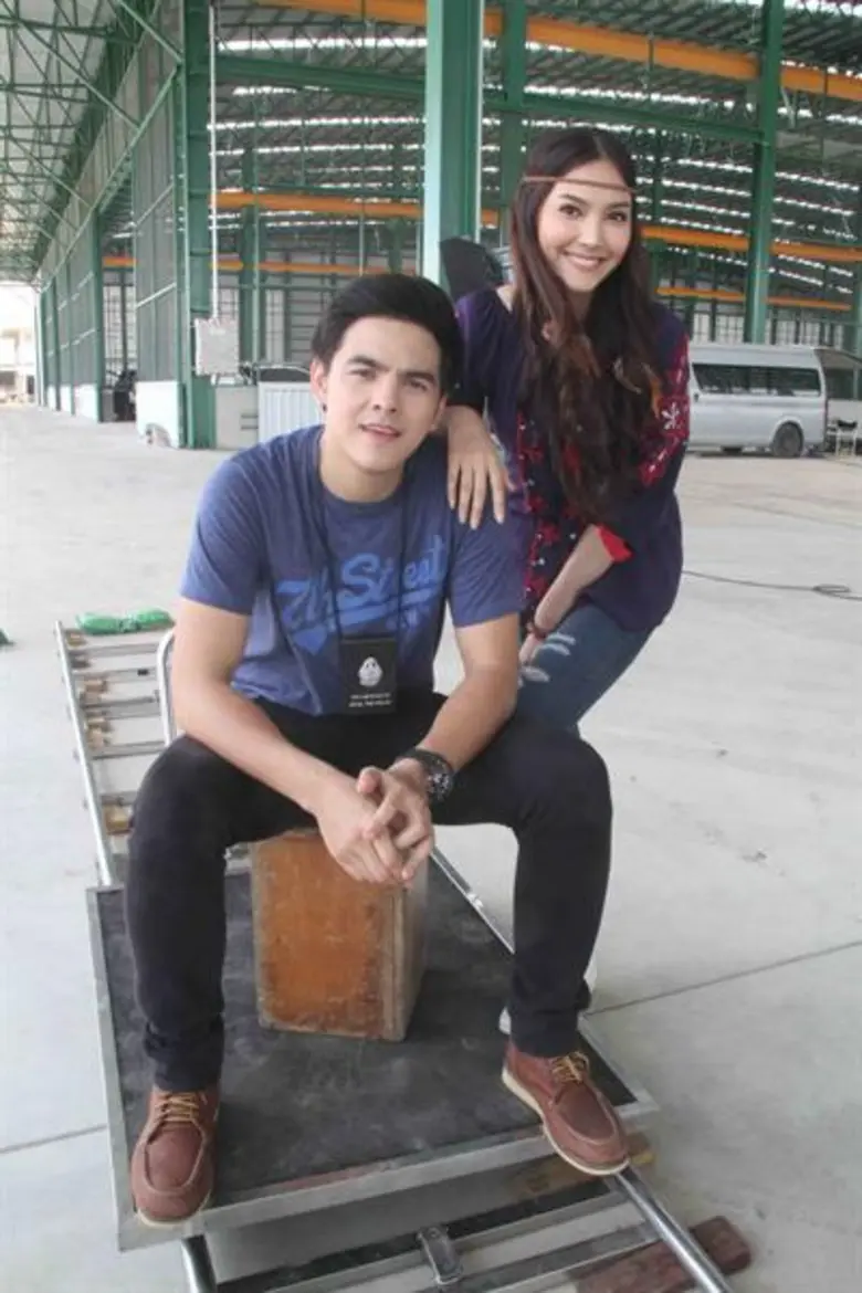 สกู๊ปเบื้องหลังละคร สารวัตรใหญ่ วิน หายซ่าส์ โชว์ตีลังกาอัดผู้ร้าย แต่พอคุกเข่าขอ อิงฟ้า เป็นแฟน กลับถูกยิง!