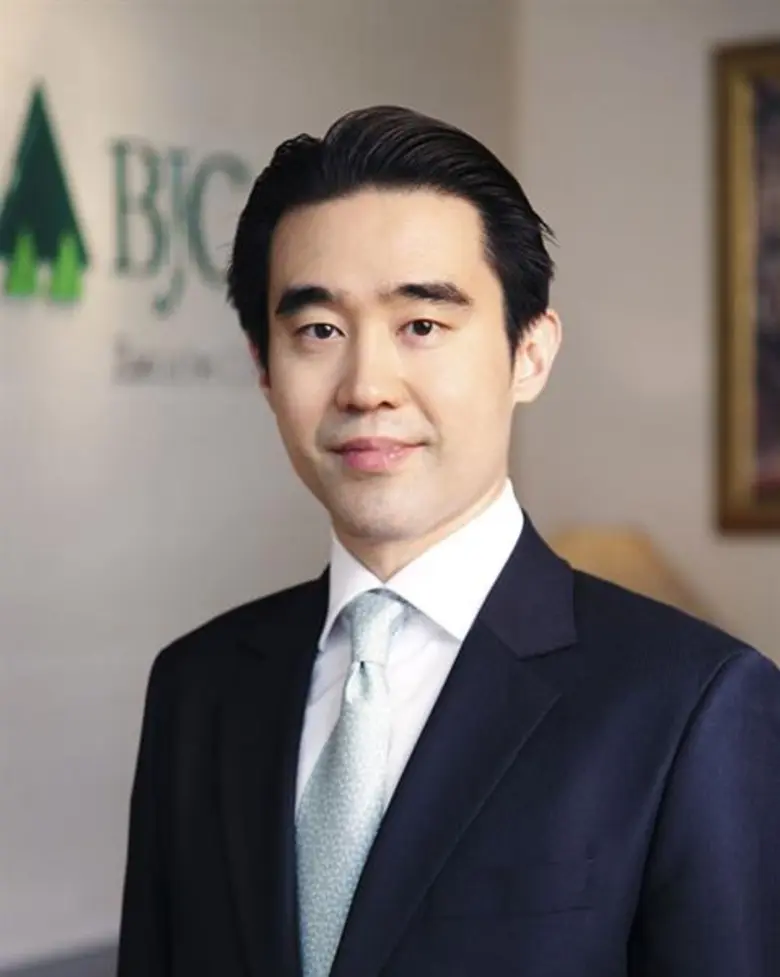 บริษัท เบอร์ลี่ ยุคเกอร์ จำกัด (มหาชน) ("...