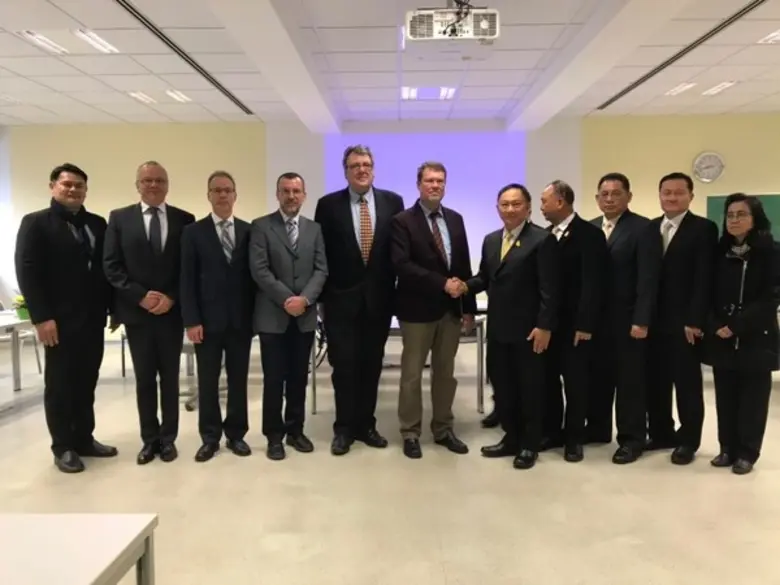 "บิ๊กอู๋" นำทีมหารือสถาบันการเชื่อมมานไฮม...