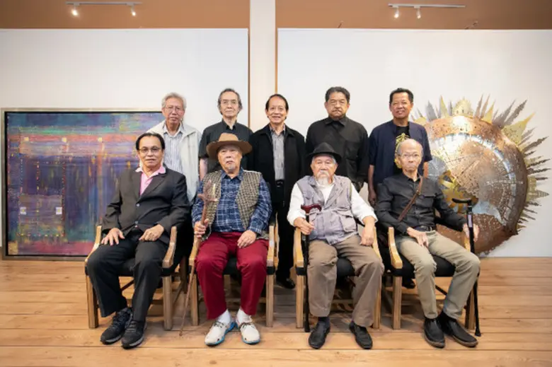 ศิลปินชั้นครูและนักสะสมชื่อดังร่วมตัดสิน ...