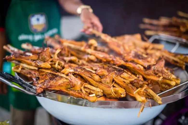 เปิดงาน “สนับสนุนเกษตรกรลูกค้า ธ.ก.ส. ผ่านช่องทางตลาด อ.ต.ก.”