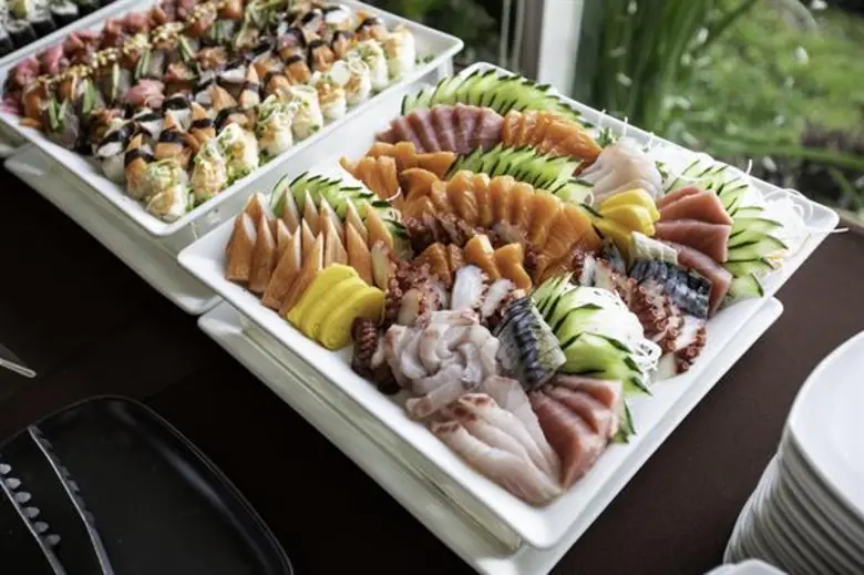 เติมเต็มค่ำคืนวันวาเลนไทน์ด้วยดินเนอร์บุฟเฟ่ต์มื้อพิเศษ ณ โรงแรมแคนทารี กบินทร์บุรี