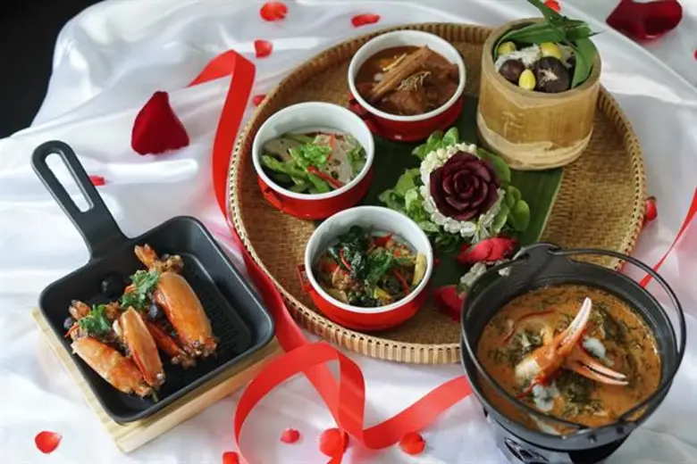 บลู เอเลเฟ่นท์ ส่งเมนูวันแห่งความรัก ชูวัตถุดิบชั้นเลิศ-เสิร์ฟตรงจากใจเชฟนูรอ