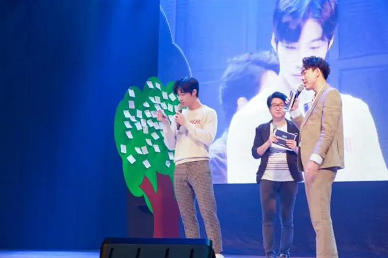 "อูโดฮวาน" โปรยเสน่ห์แบบใกล้ชิด ฟินทุกที่นั่ง !!! กับ "2019 WOO DO HWAN 1st FAN MEETING IN BANGKOK" ครั้งแรกในเมืองไทย