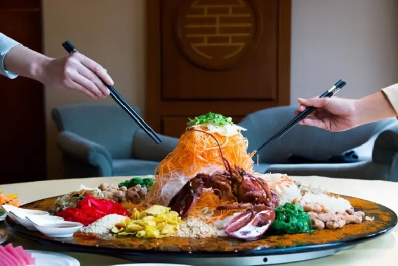 ห้องอาหารหล่งฟ่ง โรงแรมสวิสโฮเต็ล กรุงเทพ...