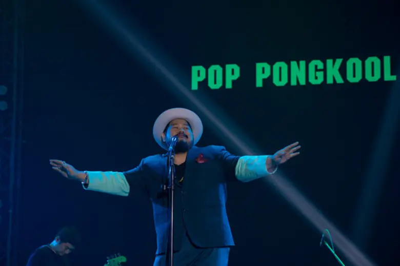 อาคเนย์ จัด “อาคเนย์ Exclusive Concert” ส่ง 'ดา – ป๊อบ’ ควงคู่มอบความสุขรับปีหมูทอง