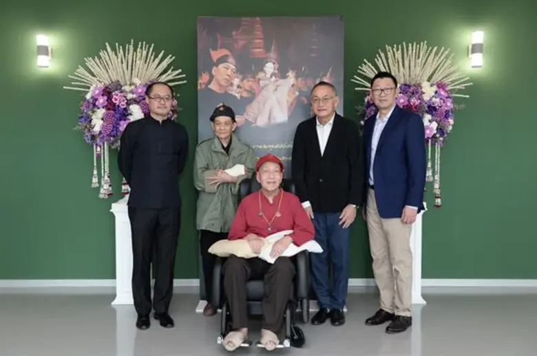 กลุ่มธุรกิจการเงินเกียรตินาคินภัทร สนับสนุนการแสดงหุ่นกระบอก “ตะเลงพ่าย” รอบปฐมฤกษ์ จากผลงานการสรรค์สร้างกว่า 30 ปีของอาจารย์จักรพันธุ์ โปษยกฤตและคณะ