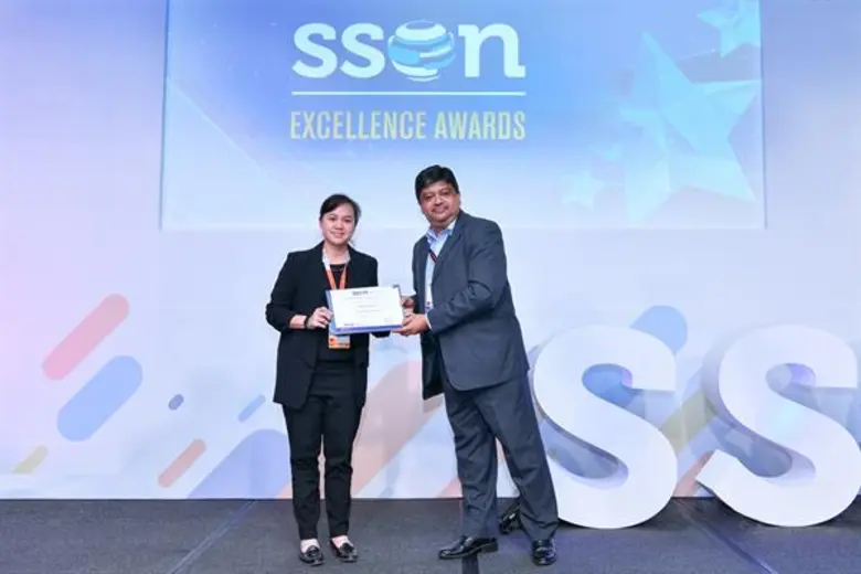 "กรุงศรี คอนซูมเมอร์ คว้าสองรางวัลใหญ่" :...