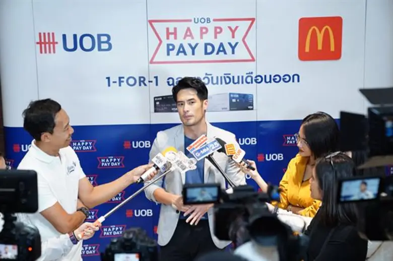 หากพูดถึงเทศกาลตรุษจีนกับคนดังในวงการบันเ...