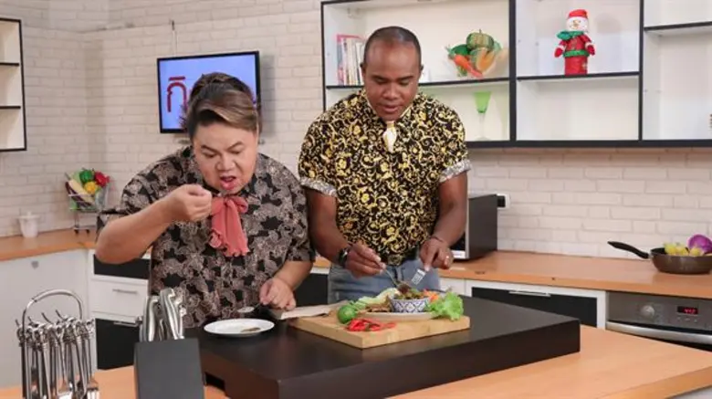 "รัศมีแข" ดาราสายฮา ชื่อดังแห่งยุค ไม่ว่า...