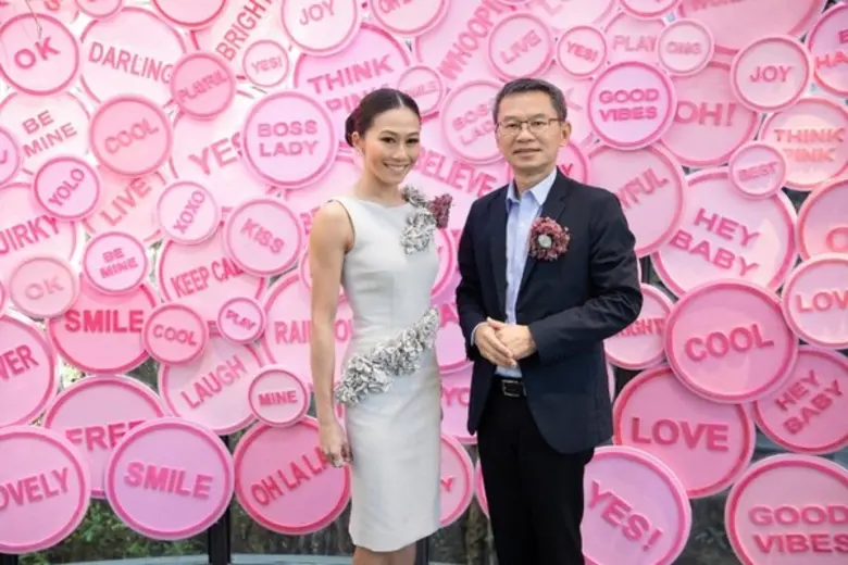 ปาร์คนายเลิศ ร่วมกับ สำนักงานเขตปทุมวัน จัดงาน “สานรักผูกพันนิจนิรันดร์” เชิญชวนคู่รักจดทะเบียนสมรสในวันวาเลนไทน์ ลุ้นรับของรางวัลมากมาย