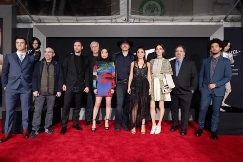 หลังจากที่เปิดตัวรอบเวิลด์พรีเมียร์ไปแล้ว...