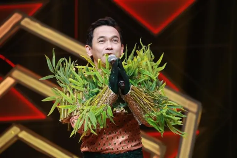 ทีวีไกด์: รายการ “The Mask Line Thai ” หน้ากากจอกแหน ปล่อยทีเด็ด คว้าแชมป์กรุ๊ปไม้จัตวา เอาชนะหน้ากากกอไผ่ เปิดหน้ากากเป็น ชมพู ฟรุตตี้