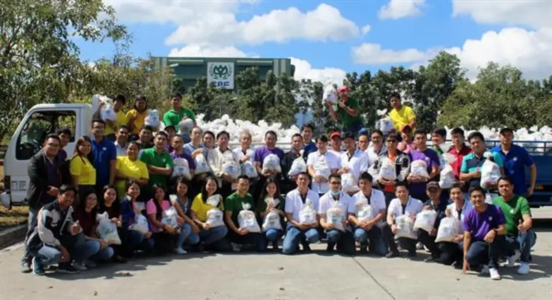 ซีพีเอฟ ฟิลิปปินส์ ร่วมกับสถานทูตไทย ช่วยเหลือชาวฟิลิปปินส์ประสบอัคคีภัย