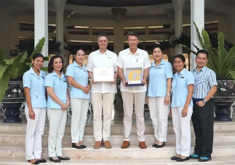 สานต่อมาตรฐานธุรกิจท่องเที่ยวและความมุ่งม...