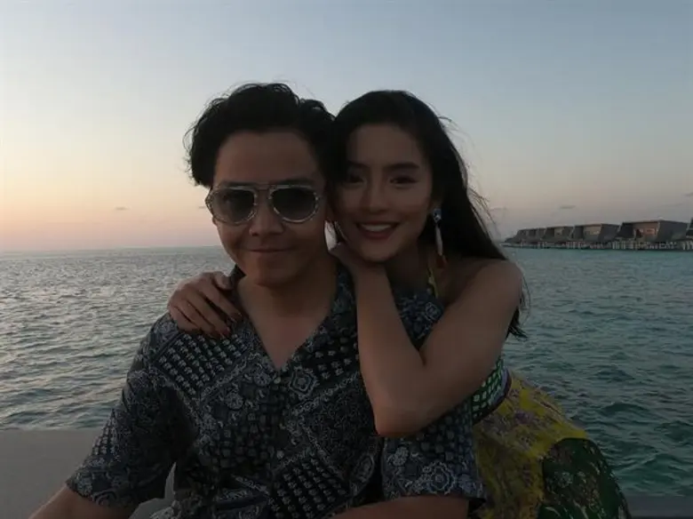 ดีเจ.พีเค – ปิยะวัฒน์” โชว์หวานรับวาเลนไทน์ เผยเบื้องหลังสุดอันซีนคุกเข่าขอ 'โยเกิร์ต’ แต่งงาน 14 ก.พ.นี้ ที่ PK SEE FIRST!