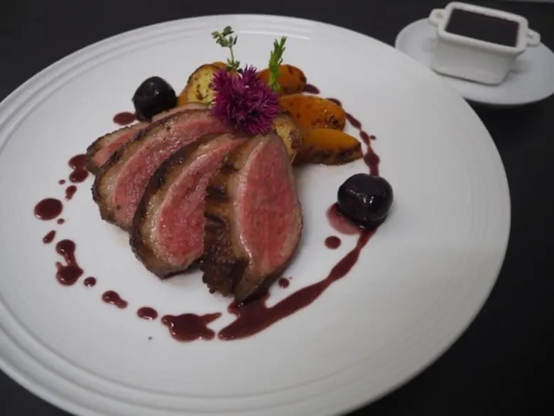 A Romantic Valentines ดินเนอร์วาเลนไทน์สุดพิเศษ ที่เลดี้ แอล ปาร์คนายเลิศ	