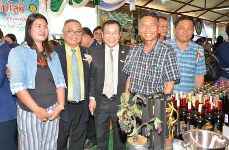 'สภาเอสเอ็มอี’ประเดิมโครงการ SMEs Smart Province  ผลักดันแบรนด์'สกลนคร’ตามแผนพัฒนาต่อยอด ผลิตภัณฑ์จากภูมิปัญญาชาวบ้านรอการส่งเสริมมากมาย