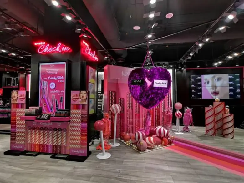 NYX Professional Makeup ต้อนรับวาเลนไทน์ด้วยกิมมิคสุดเก๋ เปิดตัว Candy Slick ลิปคัลเลอร์สุดเปรี้ยว นำเทรนด์เมคอัพสุดฮอตในงาน I Fxxking Hate Valentine’s Day