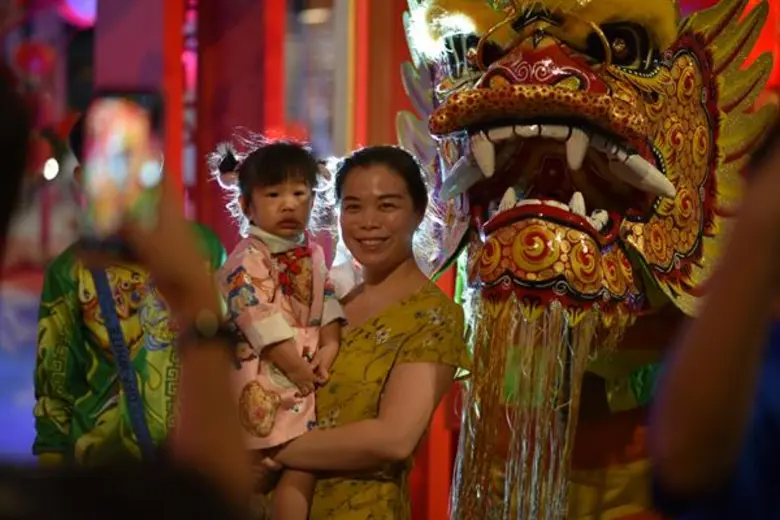 ศูนย์การค้าเกตเวย์ แอท บางซื่อ ต้อนรับปีกุนจัดงานฉลองอย่างยิ่งใหญ่ ในงาน The Magical Chinese New Year 2019