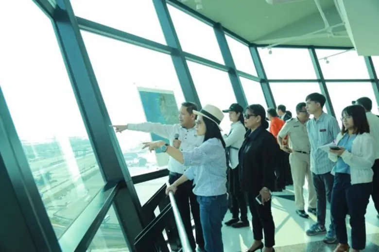 ผู้บริหารกระทรวงดิจิทัลฯ เยี่ยมชมท่าเรืออัจฉริยะ